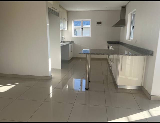 3 BEDROOM TOWNHOUSE TO LET IN SHERWOOD